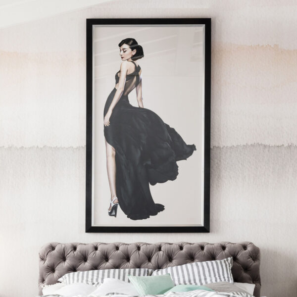 Picture Frame Diva 100x172cm - Image 9